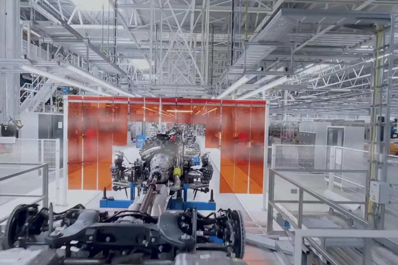 Siemens Mercedes Benz digital energy twin