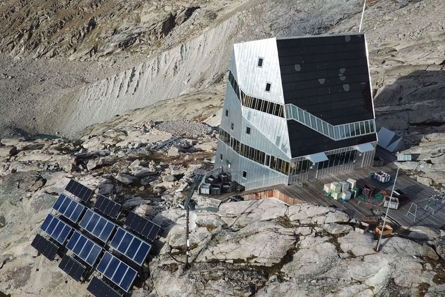 Siemens Monterosa hut intelligent and cloudbased building technology