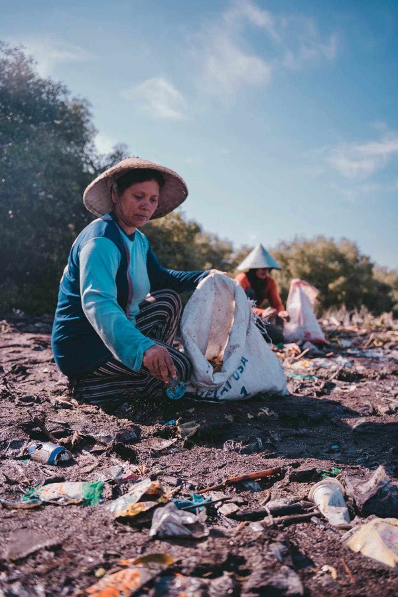 Waste collection at the beach