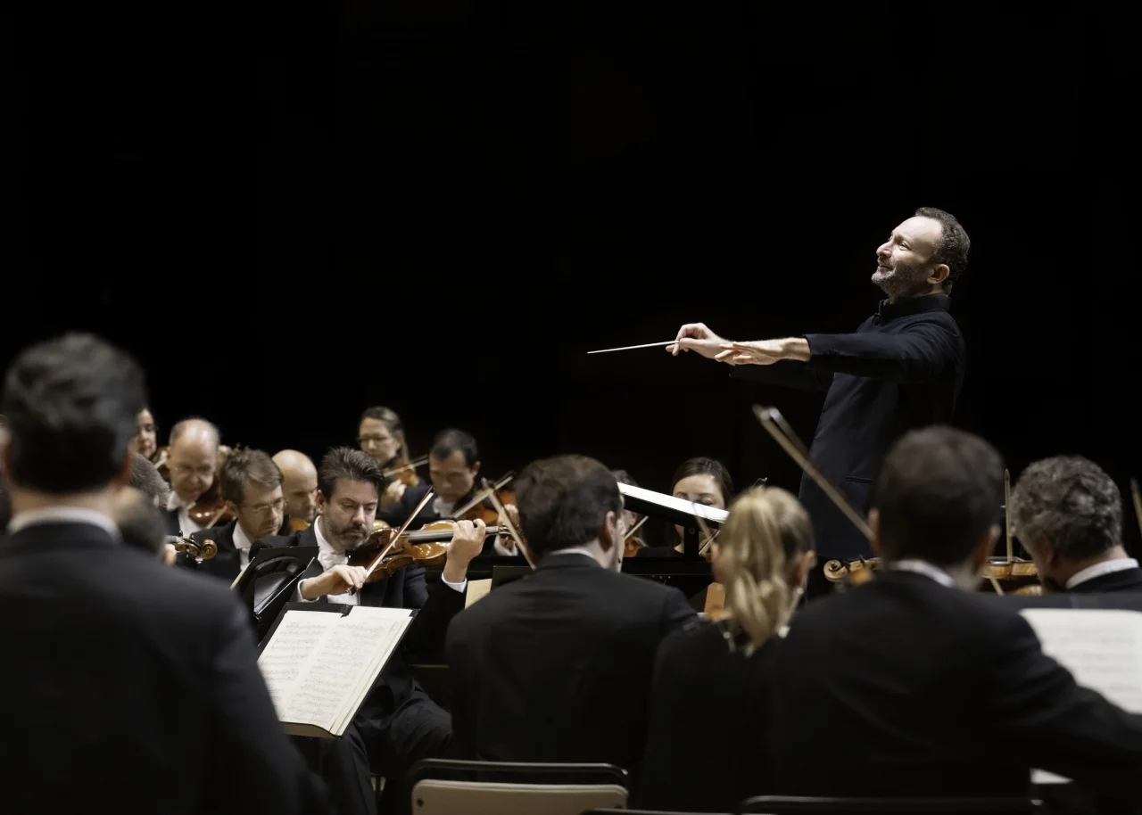 Petrenko dirigent orchestra Berliner Philharmonie