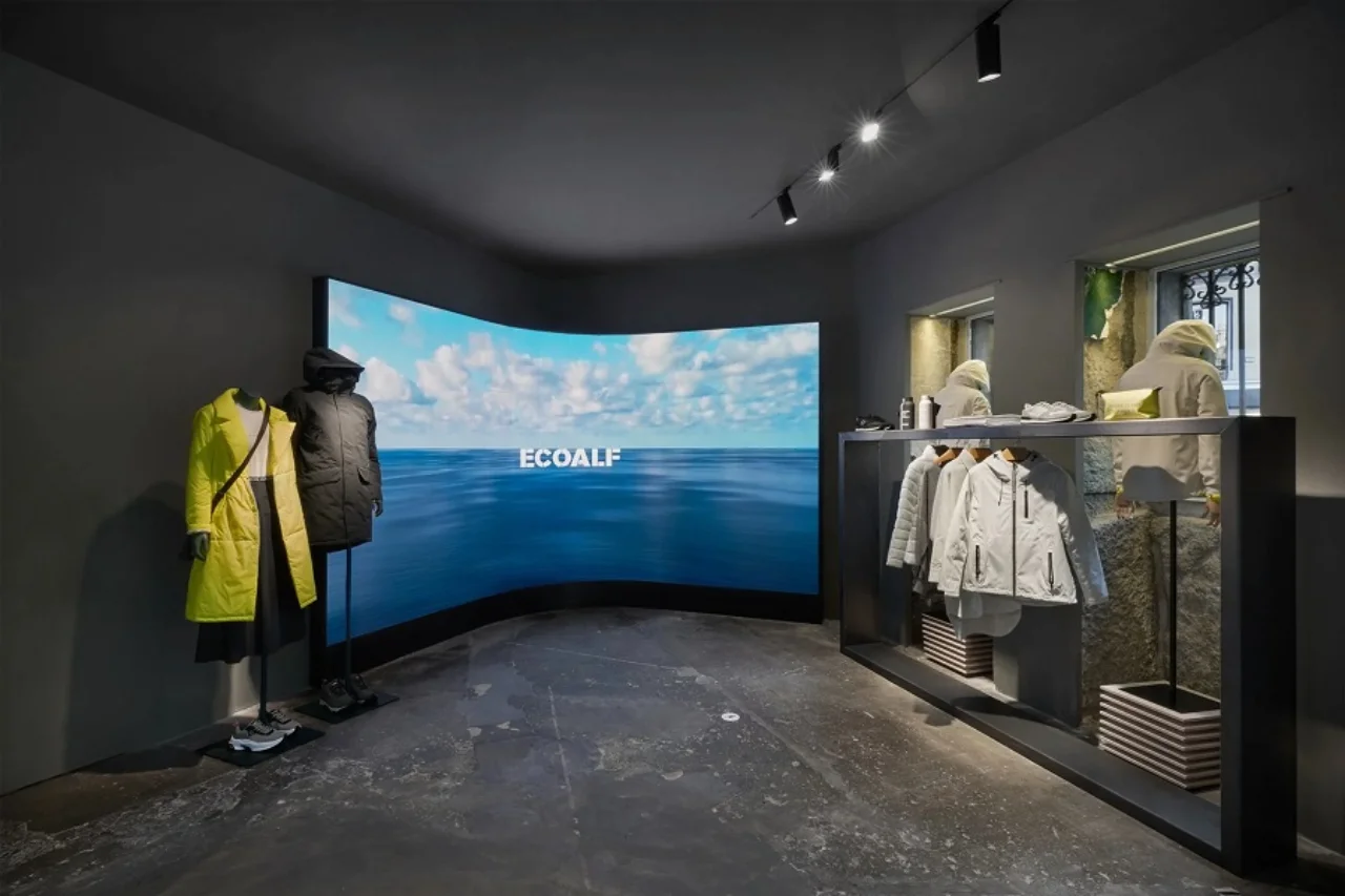 Ecoalf flagship Madrid entry