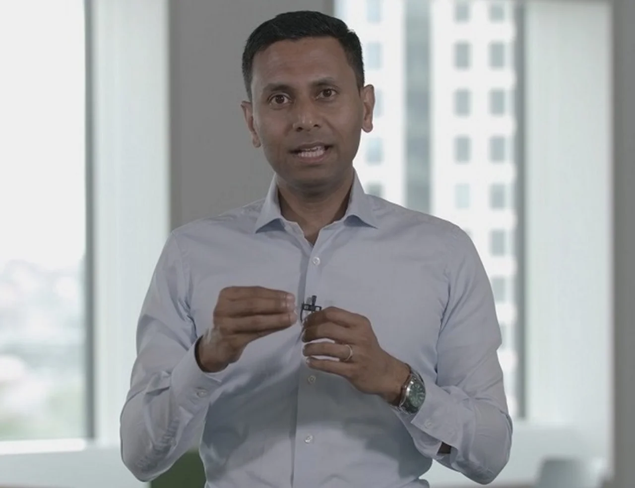 Shivaji Dasgupta bio_2.jpg