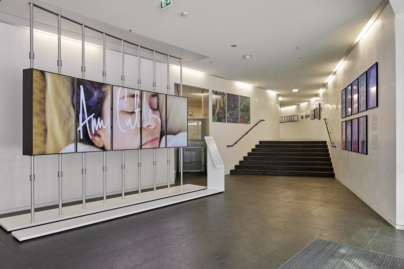 Amy-cutler-exhibition-foyer.jpg