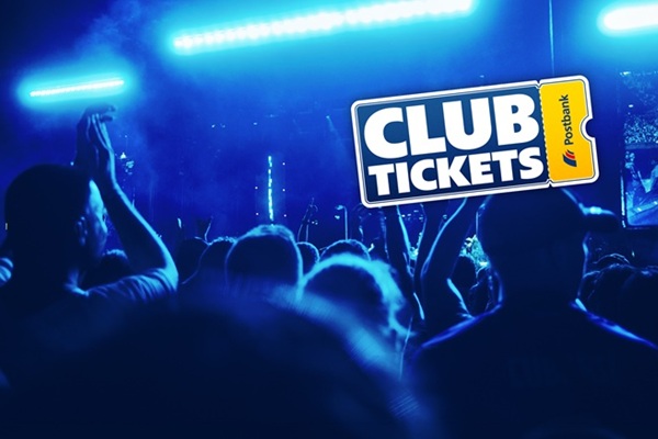 Zuschauermenge beim Konzert